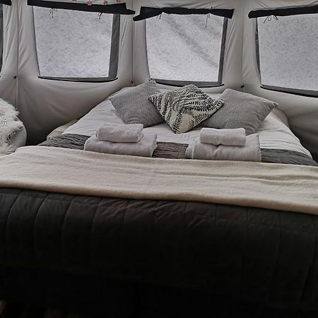 فندق Kongsjordaفي  Glamping Lofoten المظهر الخارجي الصورة