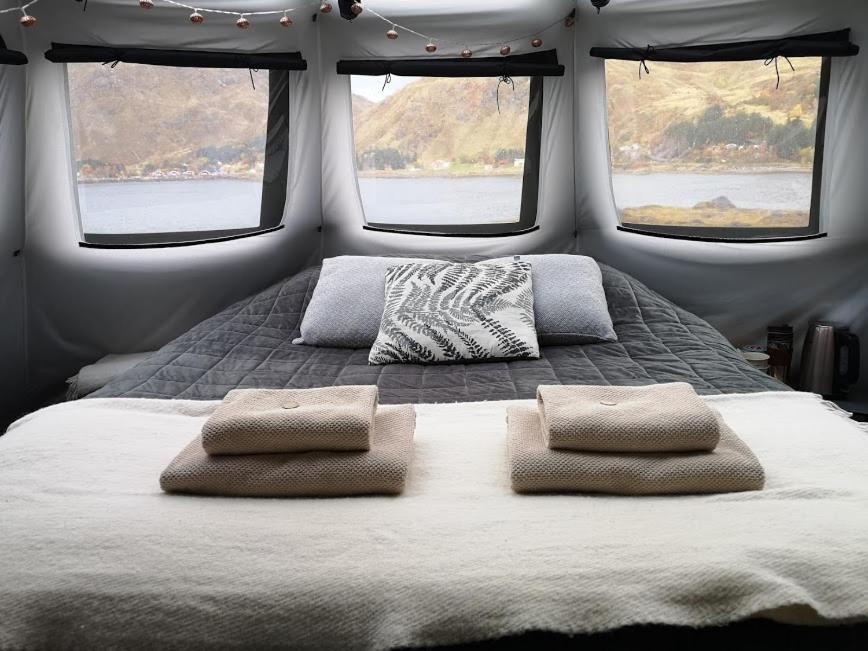 فندق Kongsjordaفي  Glamping Lofoten المظهر الخارجي الصورة